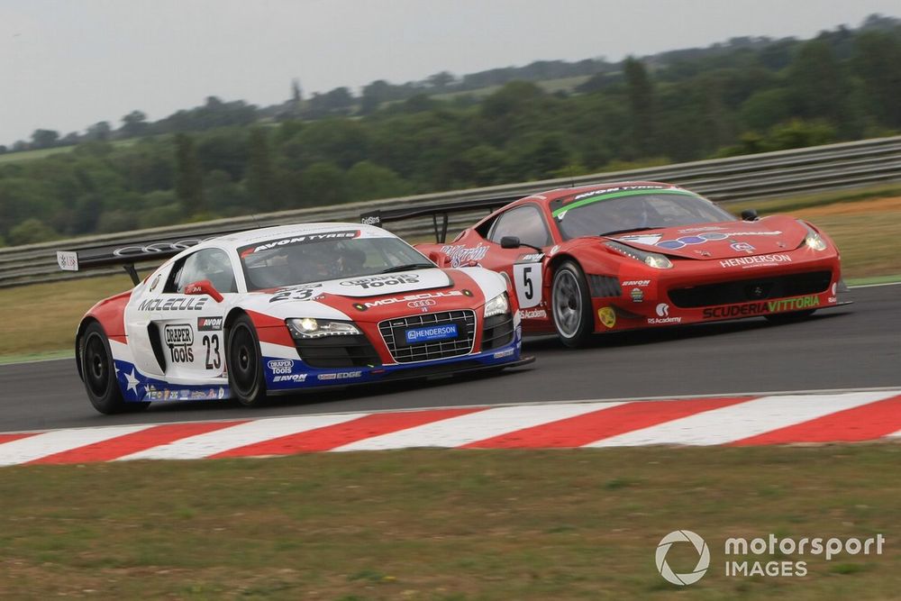 United claimed first victory at Snetterton British GT meeting in 2011 with Matt Bell and Mike Guasch