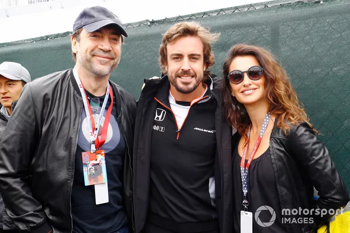 Fernando Alonso, McLaren, Javier Bardem y Penélope Cruz