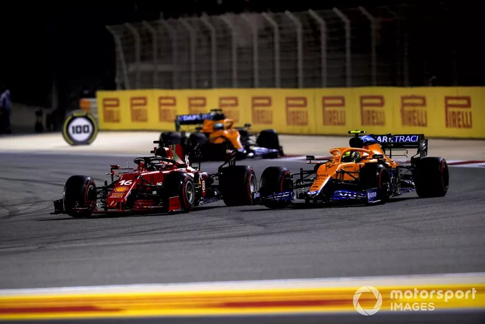Charles Leclerc, Ferrari SF21, Lando Norris, McLaren MCL35M, Daniel Ricciardo, McLaren MCL35M