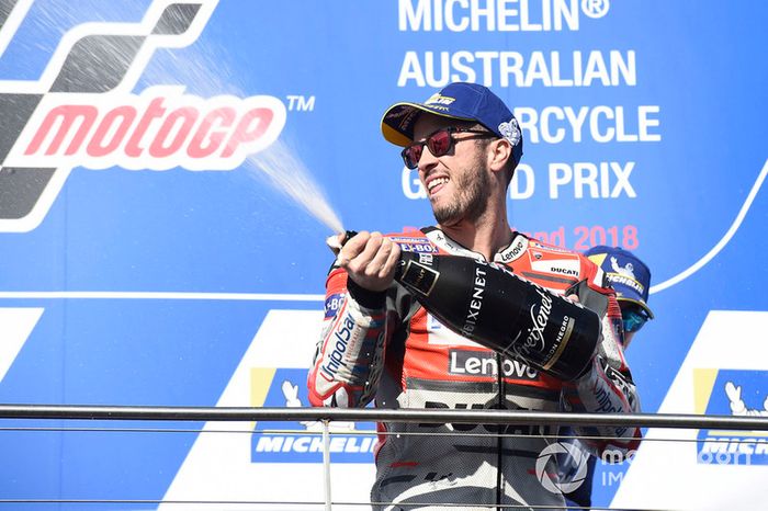 Podio: tercer clasificado Andrea Dovizioso, Ducati Team
