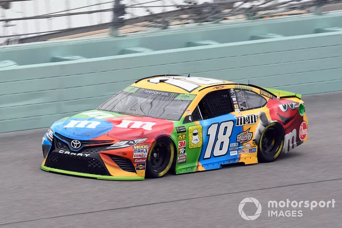 Kyle Busch (Gibbs-Toyota): Vierter mit P4 im Rennen