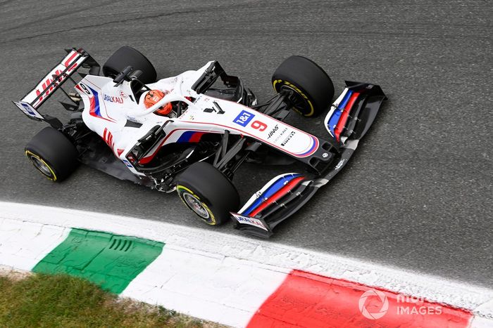 Nikita Mazepin, Haas VF-21