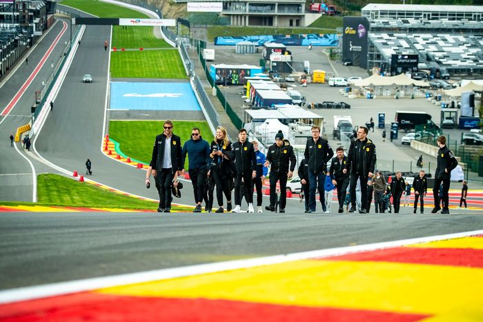 #38 Cadillac Hertz Team Jota Cadillac V-Series.R: Earl Bamber, Sebastien Bourdais, Jenson Button