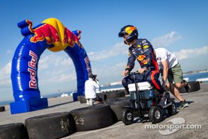 Alex Albon, Red Bull Racing