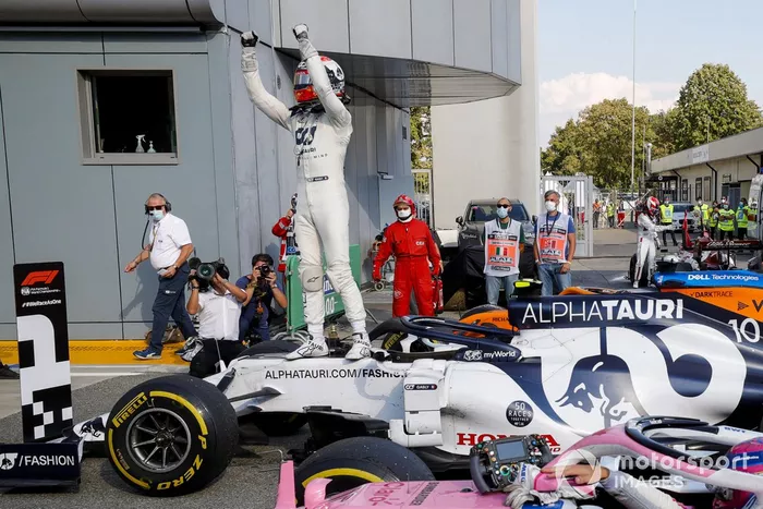 Podio: ganador Pierre Gasly, AlphaTauri