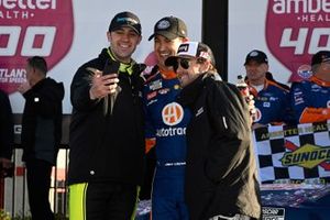 Ganador Joey Logano, Team Penske, Autotrader Ford Mustang