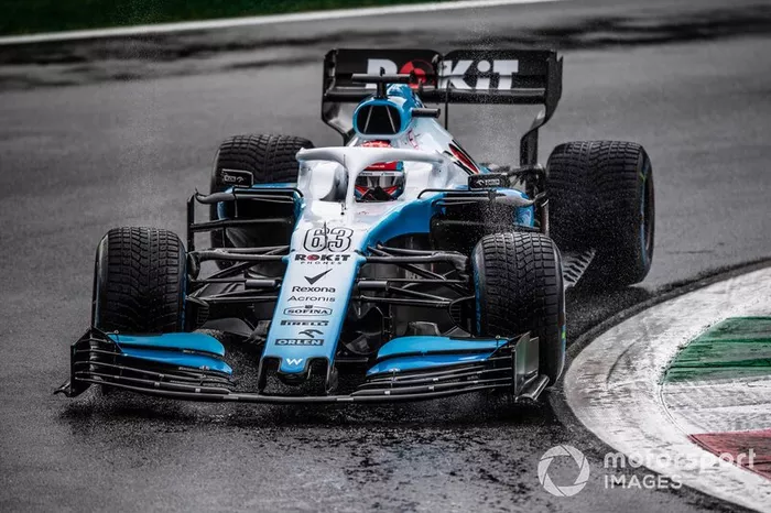 16 - George Russell, Williams Racing FW42 - 1'21.80