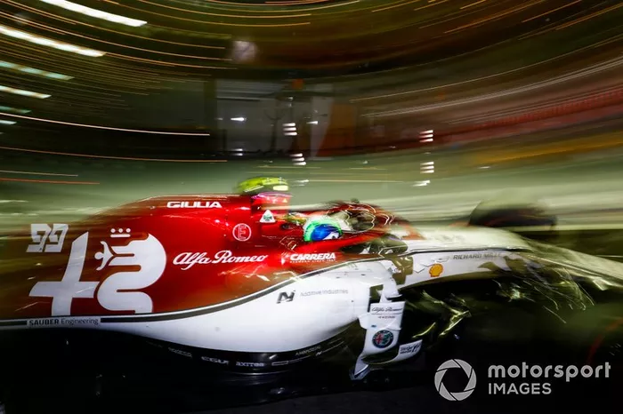 Antonio Giovinazzi, Alfa Romeo Racing C38
