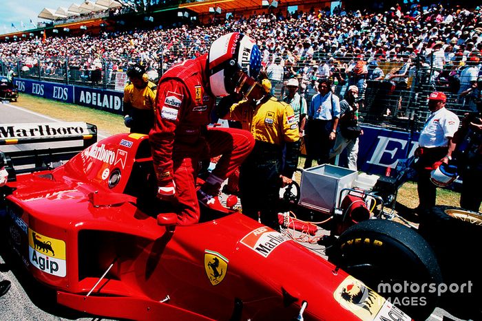 Jean Alesi, Ferrari 412T2, antes del inicio