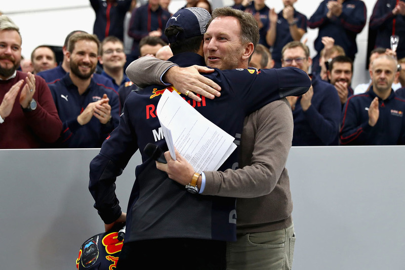 Red Bull Racing Team Principal Christian Horner, Daniel Ricciardo