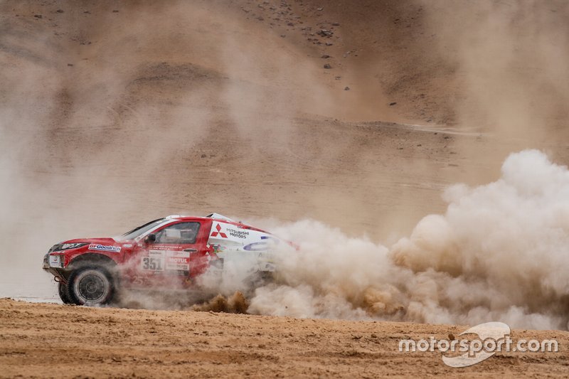 #351 Mitsubishi: Cristina Gutierrez, Pablo Moreno Huete