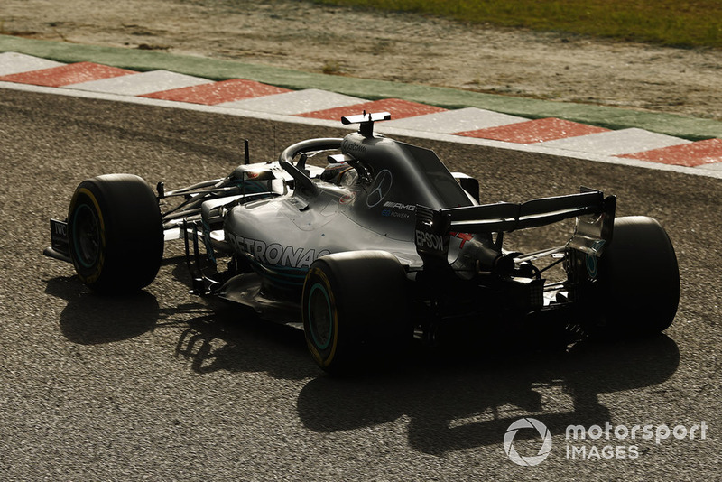 Lewis Hamilton, Mercedes AMG F1 W09.