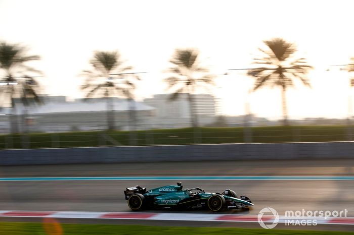 Fernando Alonso, Aston Martin AMR23 