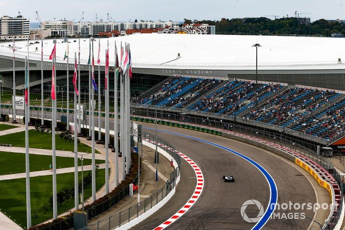 Lewis Hamilton, Mercedes AMG F1 W09