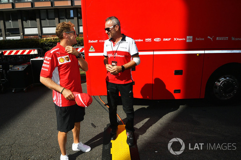Sebastian Vettel, Ferrari and Beat Zehnder, Sauber Manager