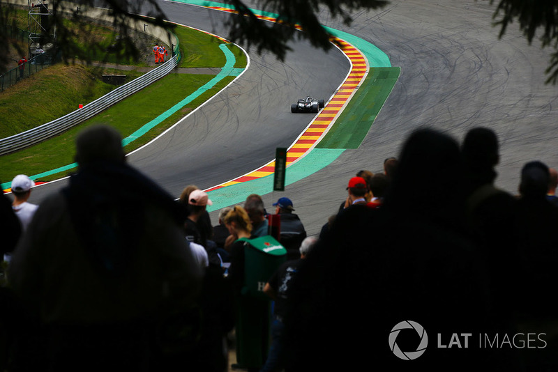 Lewis Hamilton, Mercedes AMG F1 W09, en Pouhon
