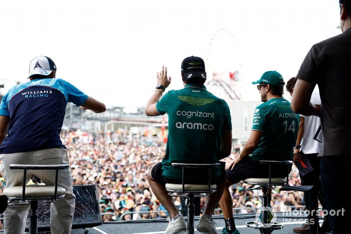 Lance Stroll, Aston Martin F1 Team Fernando Alonso, Aston Martin F1 Team 