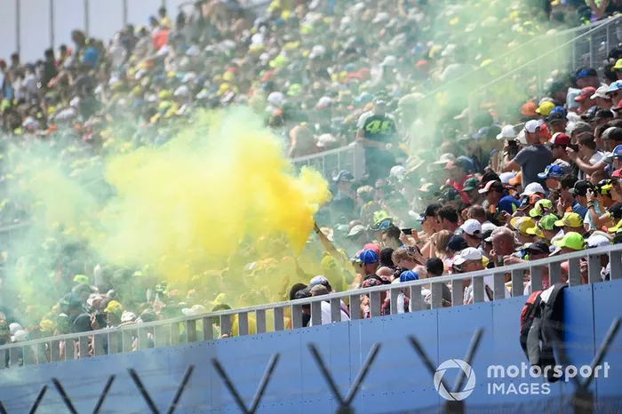 Fans