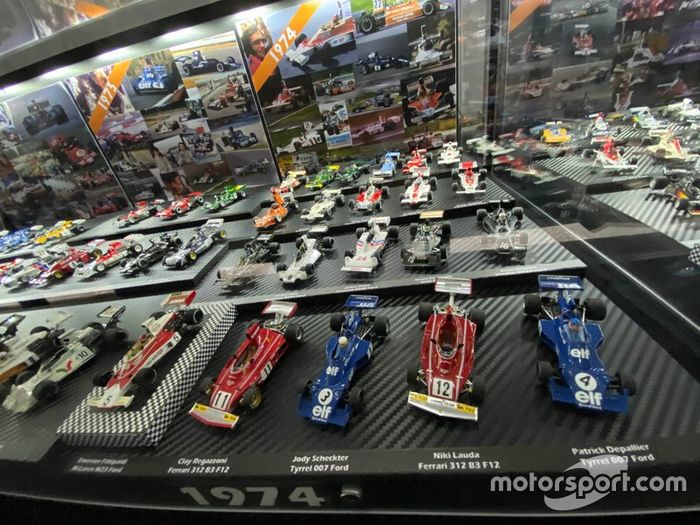 Colección de coches miniatura de F1