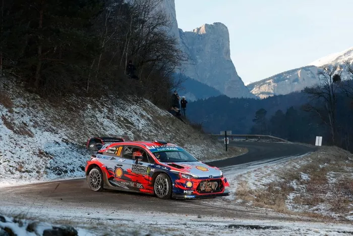 Thierry Neuville, Nicolas Gilsoul, Hyundai Motorsport Hyundai i20 Coupe WRC