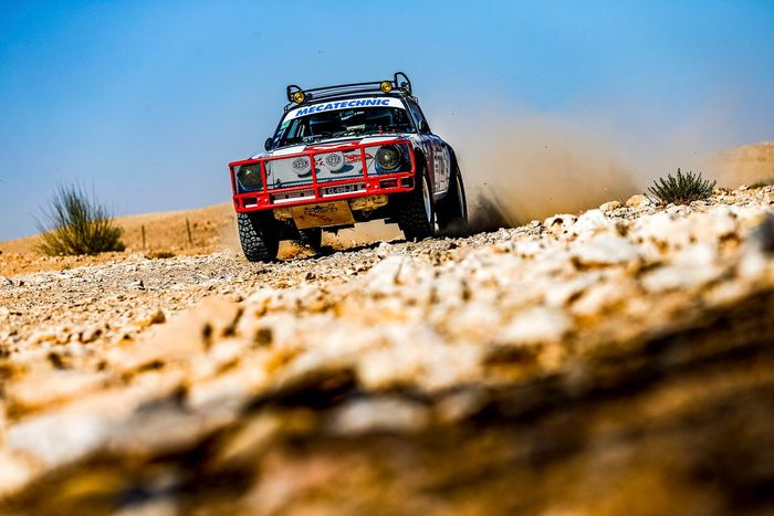 #700 NPA Würth Modyf Porsche: Marc Douton, Jérémy Athimon