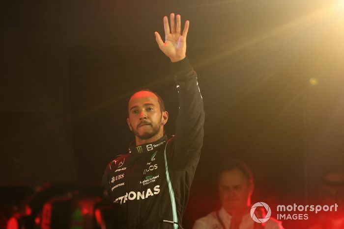 Podio: ganador Lewis Hamilton, Mercedes