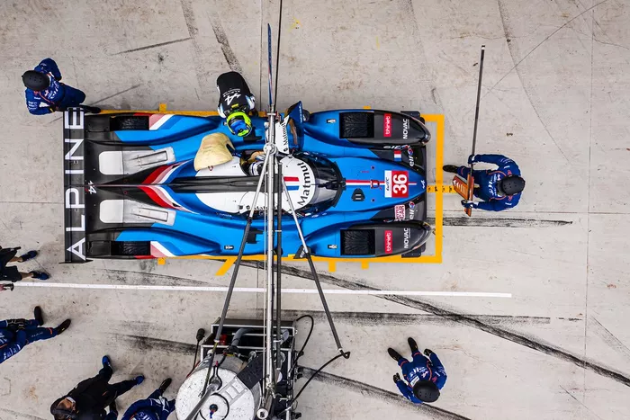 #36 Alpine A480 LMP1: André Negrão, Nicolas Lapierre, Matthieu Vaxiviere