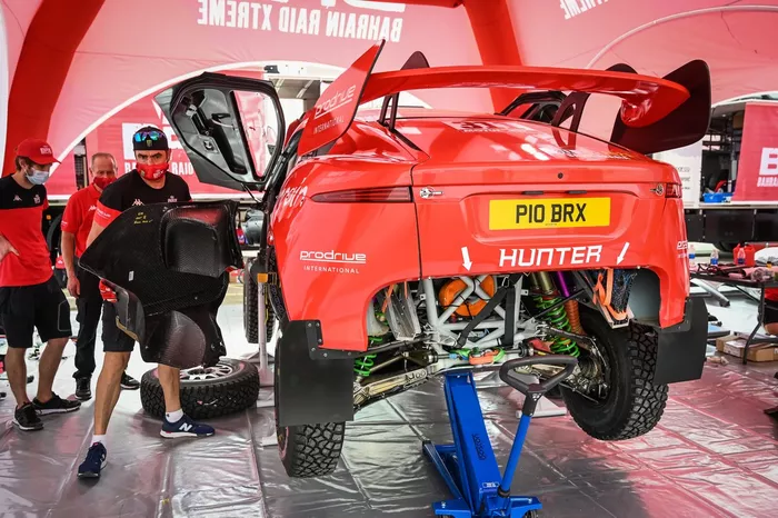 #311 Bahrain Raid Xtreme Hunter: Nani Roma, Alex Winocq