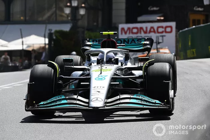 Lewis Hamilton, Mercedes W13