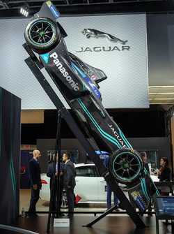 Formel-1-Auto von Jaguar