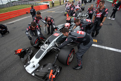 Кевін Магнуссен, Haas F1 Team VF-17
