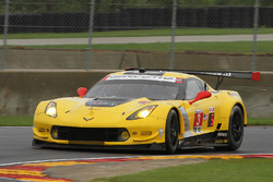 #3 Corvette Racing Chevrolet Corvette C7.R: Antonio Garcia, Jan Magnussen