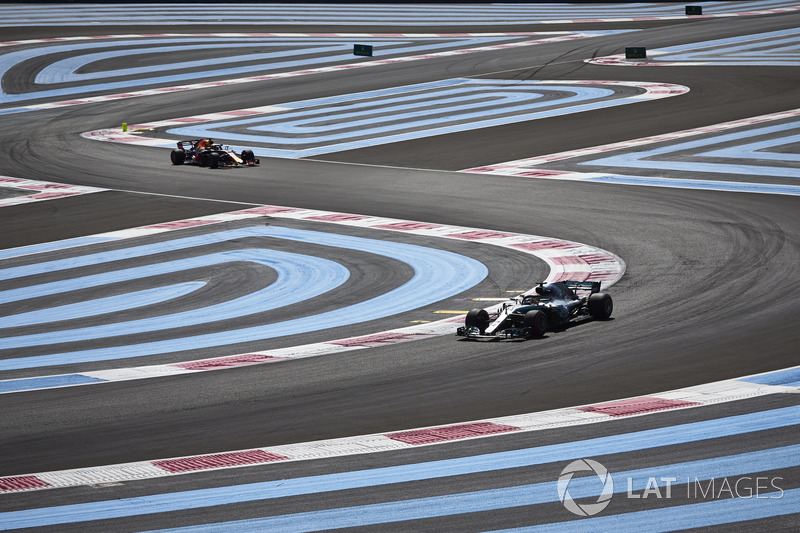 Льюіс Хемілтон, Mercedes-AMG F1 W09, Даніель Ріккардо, Red Bull Racing RB14