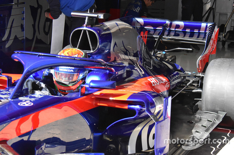 Scuderia Toro Rosso STR13 detail