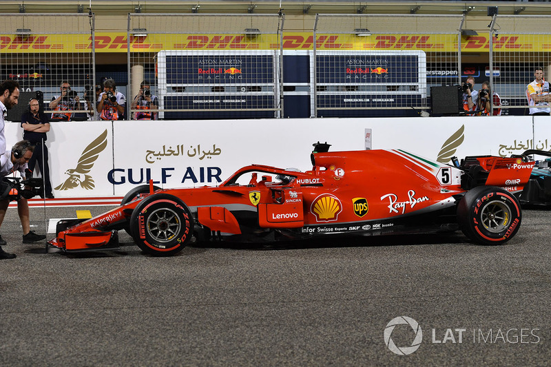 Pole sitter Sebastian Vettel, Ferrari SF71H in parc ferme