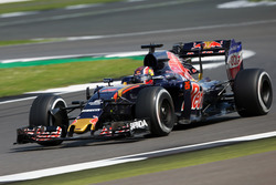 Даниил Квят, Scuderia Toro Rosso STR11
