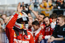 Segundo lugar, Sebastian Vettel, Ferrari en parc ferme
