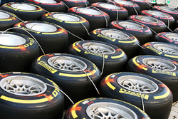 Pirelli tyres