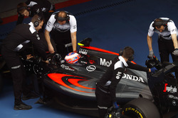 Jenson Button, McLaren MP4-31