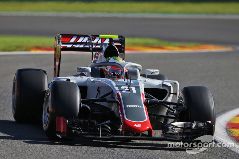 Designstudie: Haas VF-16 mit Halo
