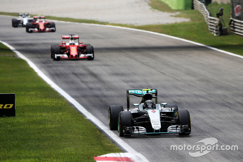 Mercedes dominiert die Formel 1