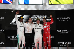 Podium: race winner Valtteri Bottas, Mercedes AMG F1, second place Lewis Hamilton, Mercedes AMG F1,