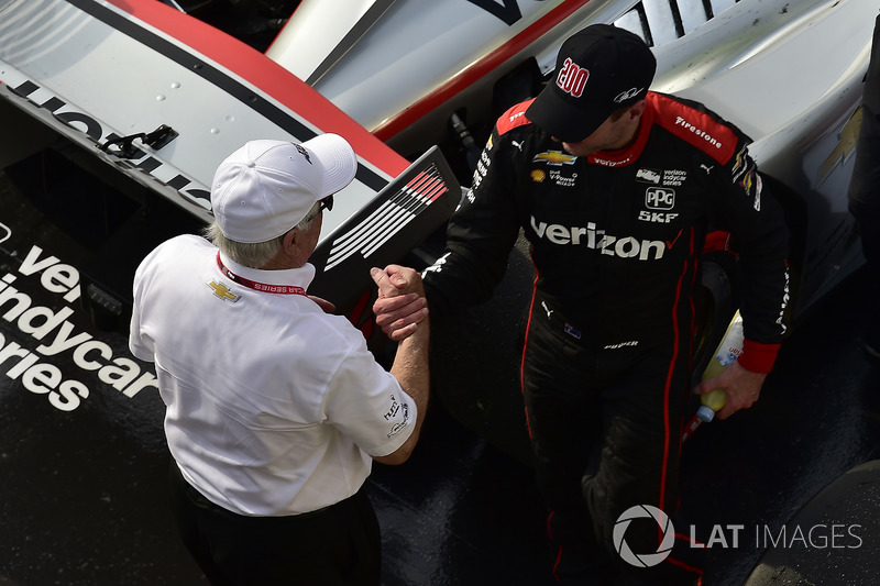 Roger Penske e Will Power, Team Penske Chevrolet festeggiano la vittoria nella Victory Lane