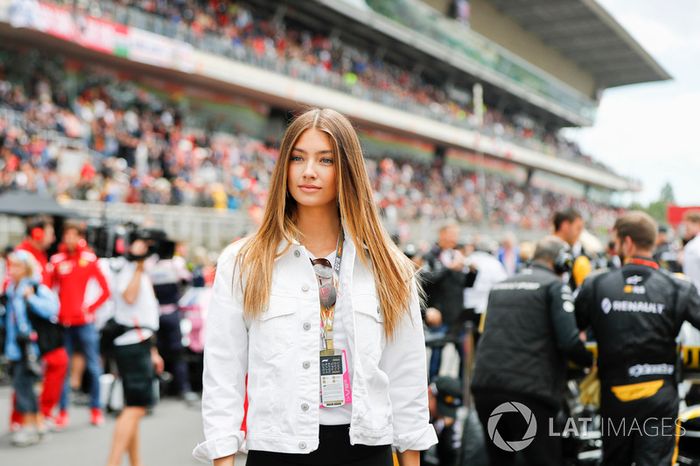 Modelo, Barbara Palvin