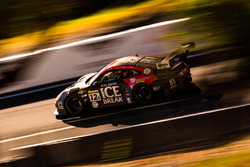 #12 Competition Motorsports Porsche 991 GT3R: David Calvert-Jones, Patrick Long, Matt Campbell, Alex