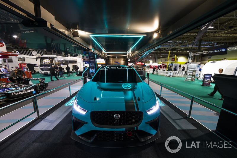 Презентація Jaguar I-Pace eTrophy