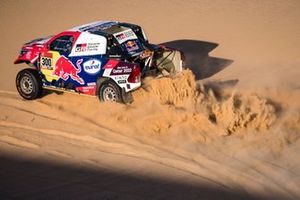 #300 Toyota Gazoo Racing: Nasser Al-Attiyah, Matthieu Baumel