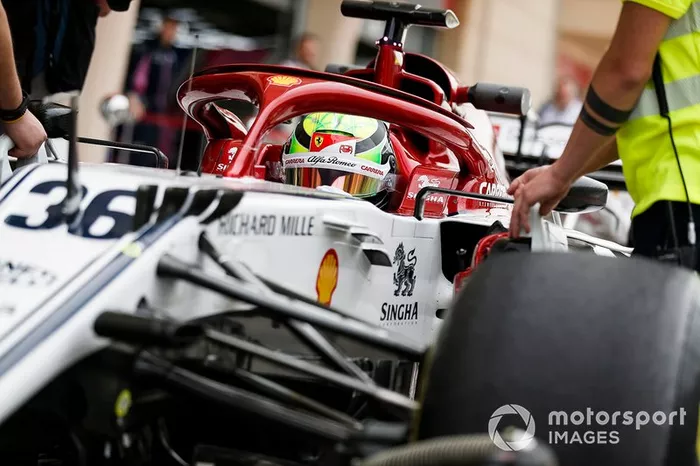 Antonio Giovinazzi, Alfa Romeo Racing C38 