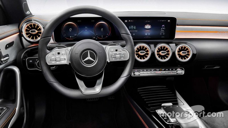 Mercedes CLA 2020 року