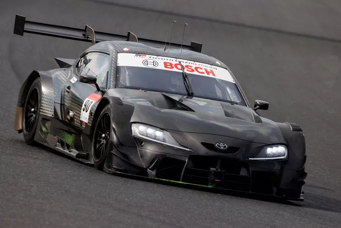 #90 GR Supra